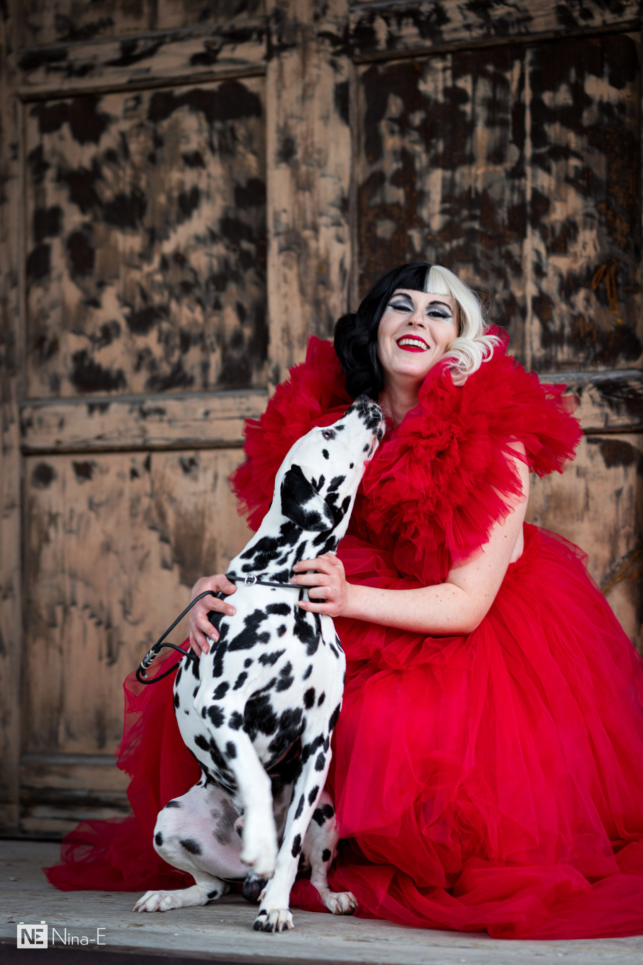 Cruella mit Dalmatiner - Chrissy's Wonderland